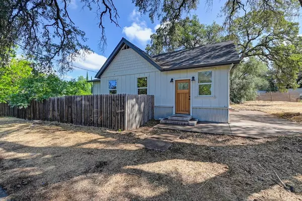 Loomis, CA 95650,5845 Webb ST