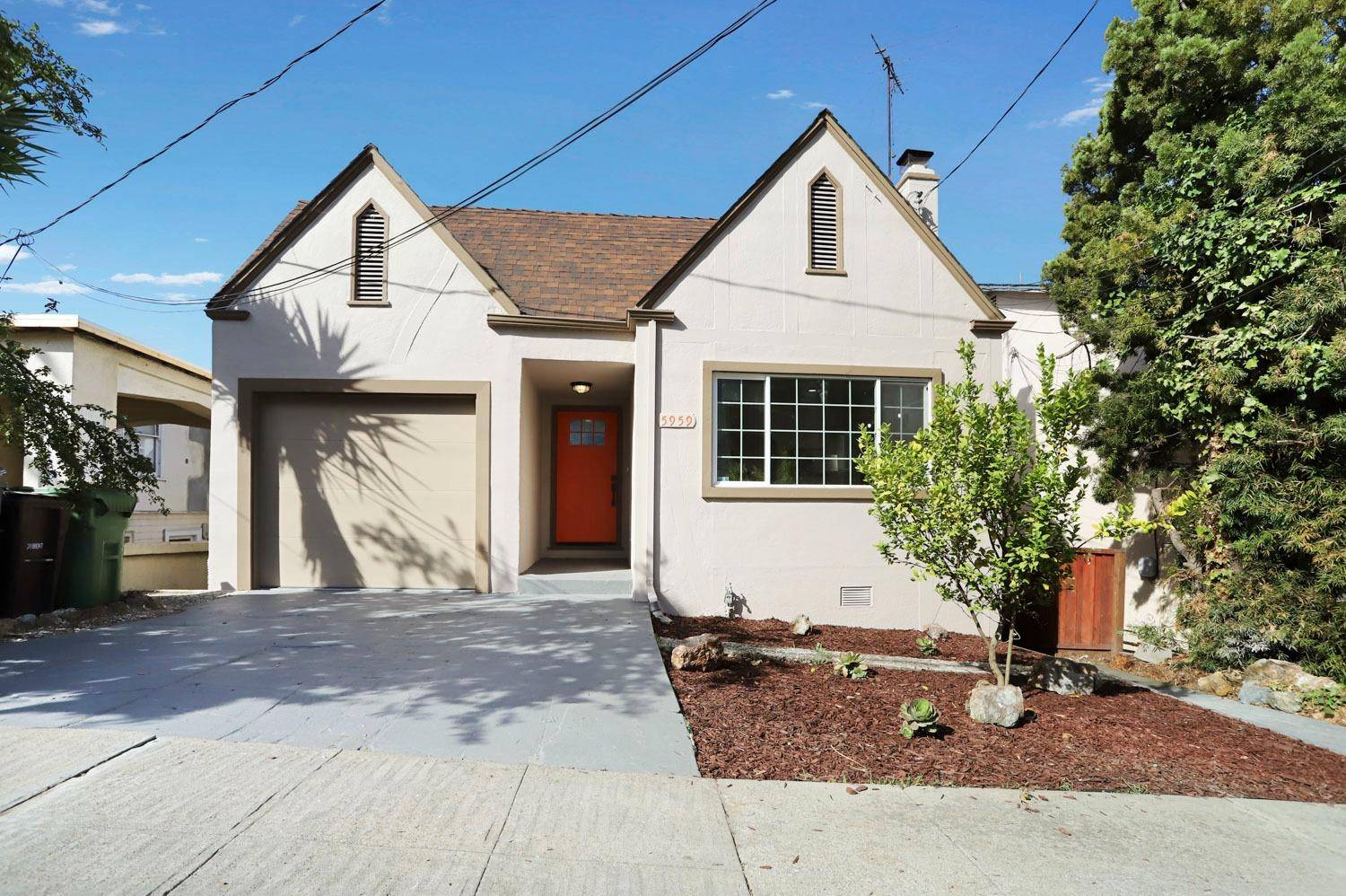 5959 Laird AVE, Oakland, CA 94605