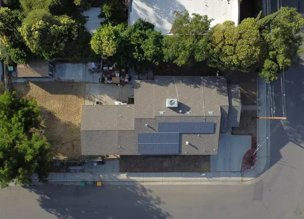 1027 S Garden AVE, Stockton, CA 95205