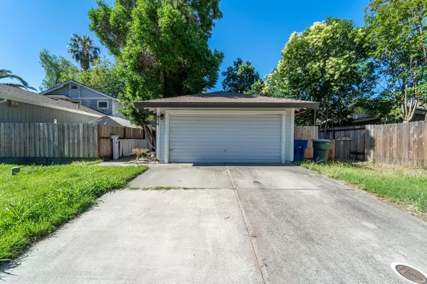 Sacramento, CA 95831,854 Gulfwind WAY