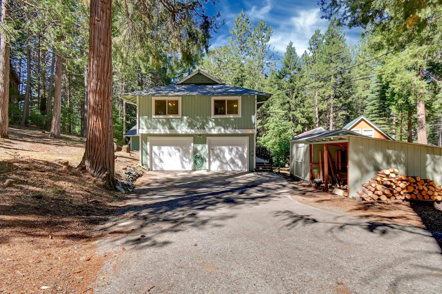 15157 Lake LN, Nevada City, CA 95959