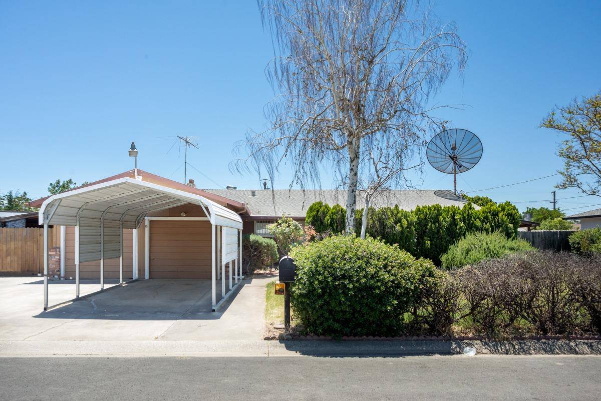1150 Nickel LN, Yuba City, CA 95991