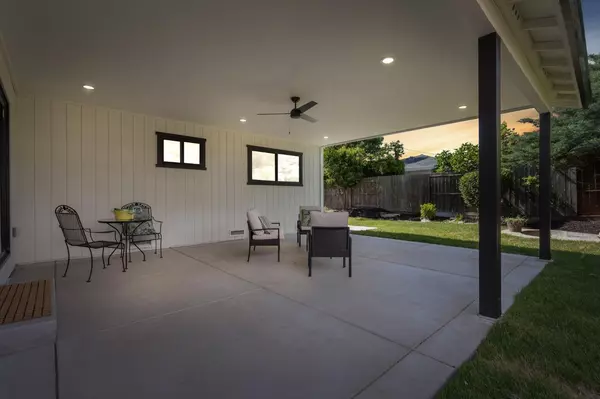 Roseville, CA 95678,210 Baldwin AVE