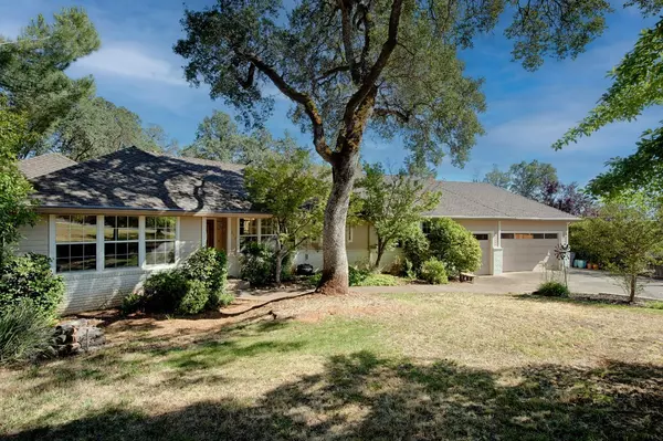 214 Hampton CT, Auburn, CA 95603