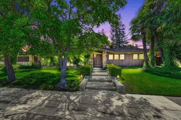 6711 Arboga WAY,  Sacramento,  CA 95831