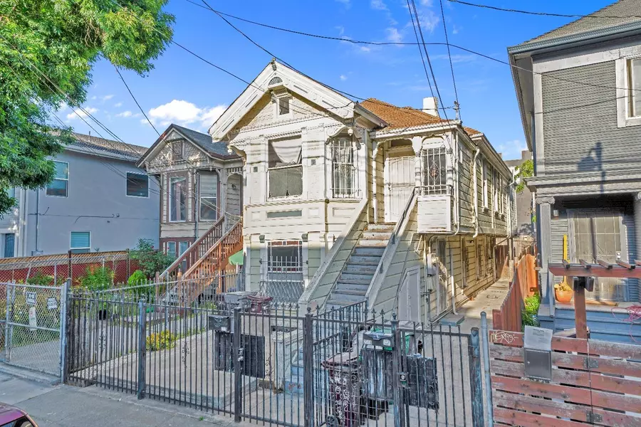 2318 Myrtle ST, Oakland, CA 94607