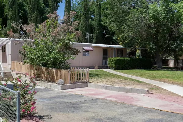 Ridgecrest, CA 93555,5241 Cholla WAY