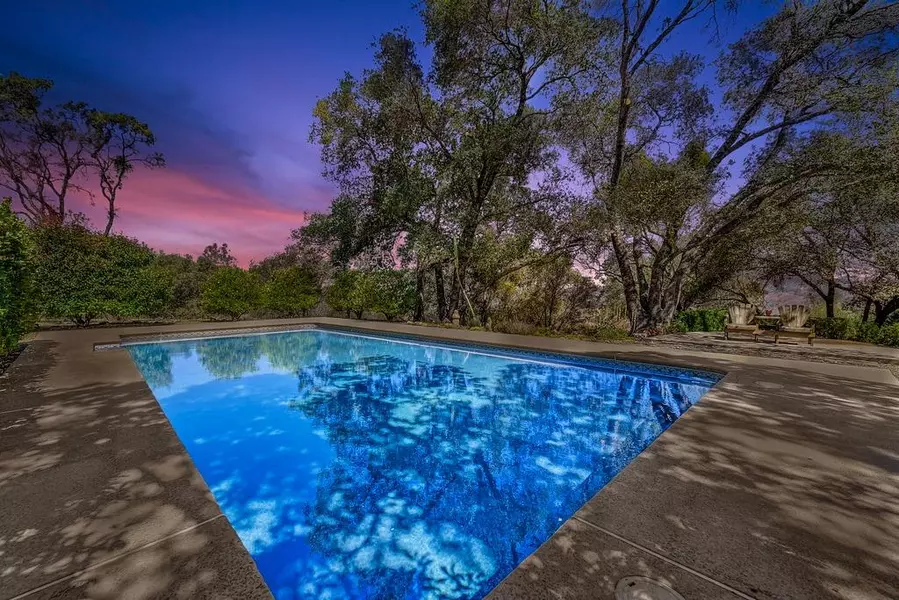 6787 Highway 26, Mokelumne Hill, CA 95245