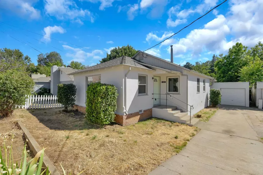 325 South AVE, Jackson, CA 95642