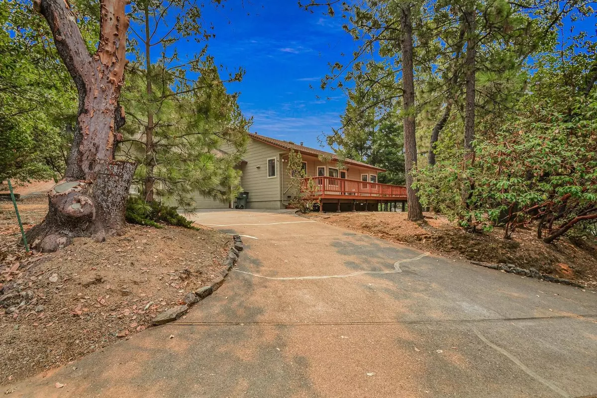 Pine Grove, CA 95665,13950 Rolling Hills CT