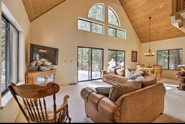 Soda Springs, CA 95728,51069 Conifer DR
