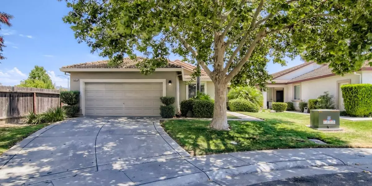 Sacramento, CA 95829,8207 Obsidian Bay CT