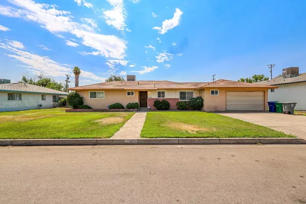 713 Sonoma AVE, Chowchilla, CA 93610