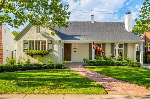 1965 9th Ave,  Sacramento,  CA 95818