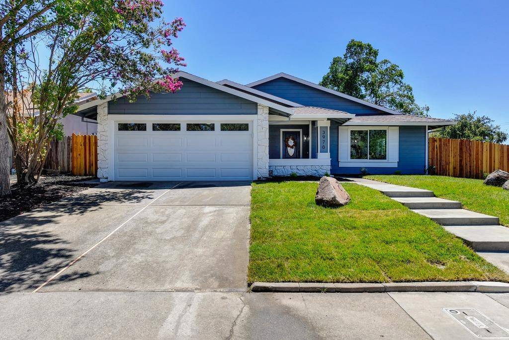 Sacramento, CA 95823,3970 Deer Trail WAY