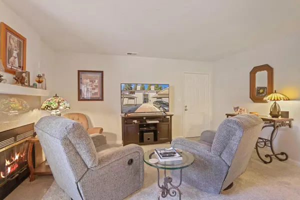 Lodi, CA 95240,625 N Church ST #5