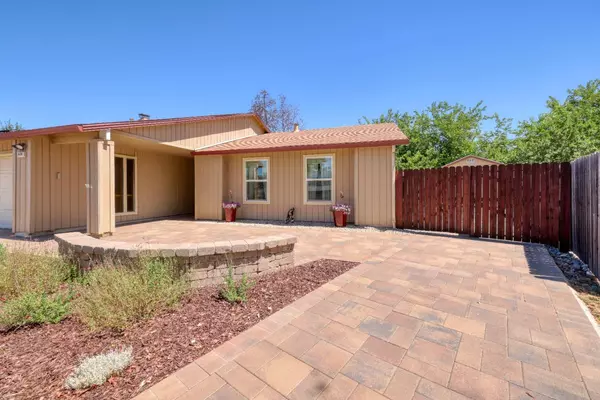 Auburn, CA 95603,1420 Wimbledon DR