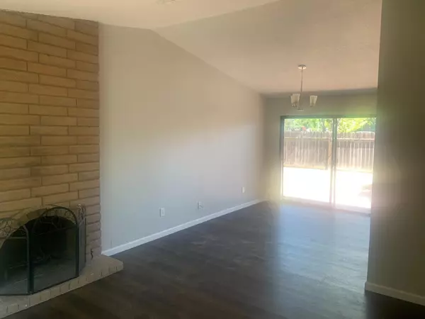 Rancho Cordova, CA 95670,11092 Gingerwood