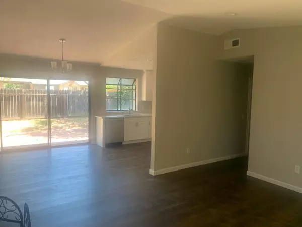 Rancho Cordova, CA 95670,11092 Gingerwood