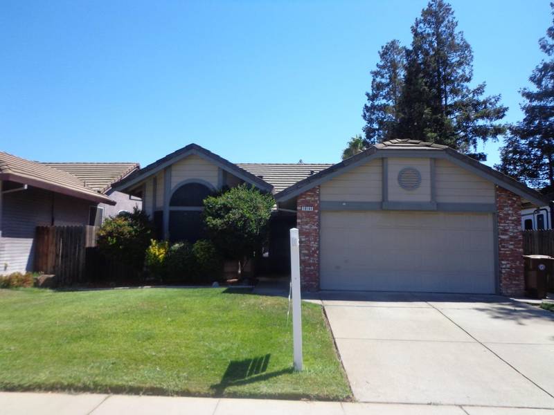 10165 Gatemont, Elk Grove, CA 95624