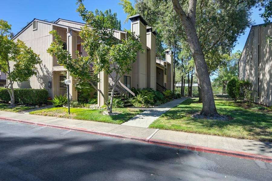 7711 Juan WAY #4A, Fair Oaks, CA 95628