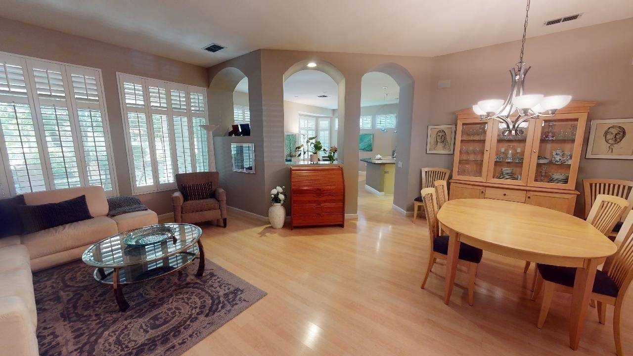 Roseville, CA 95747,5121 Green Grove LN