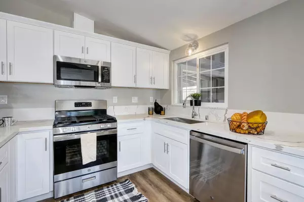 Roseville, CA 95678,1021 Sunset DR