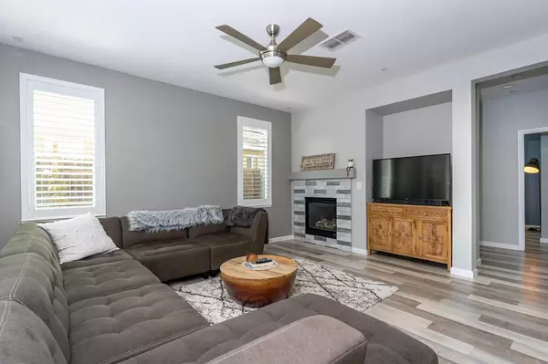 Lincoln, CA 95648,834 Courtyards LOOP