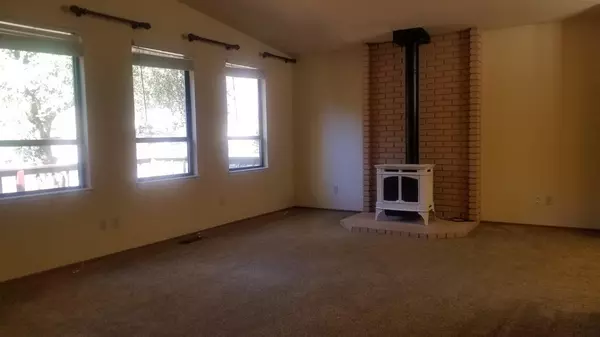 Penn Valley, CA 95946,11417 Sandpiper Way