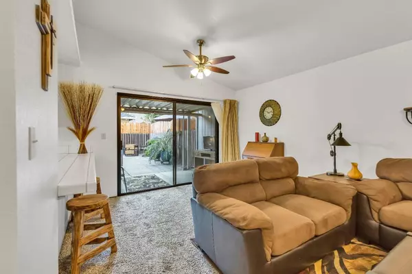 Sacramento, CA 95833,2243 Atrisco CIR