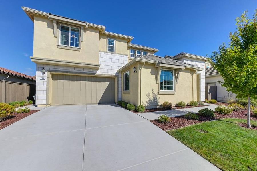 707 Gray Dawn DR, Rocklin, CA 95765