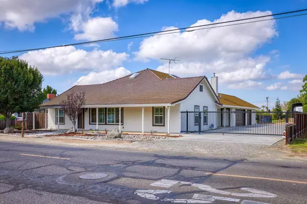 1725 7th ST, Hughson, CA 95326