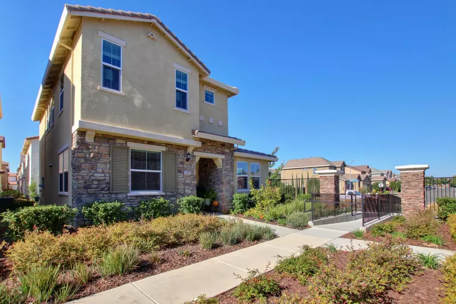 10783 Portico CIR, Rancho Cordova, CA 95670