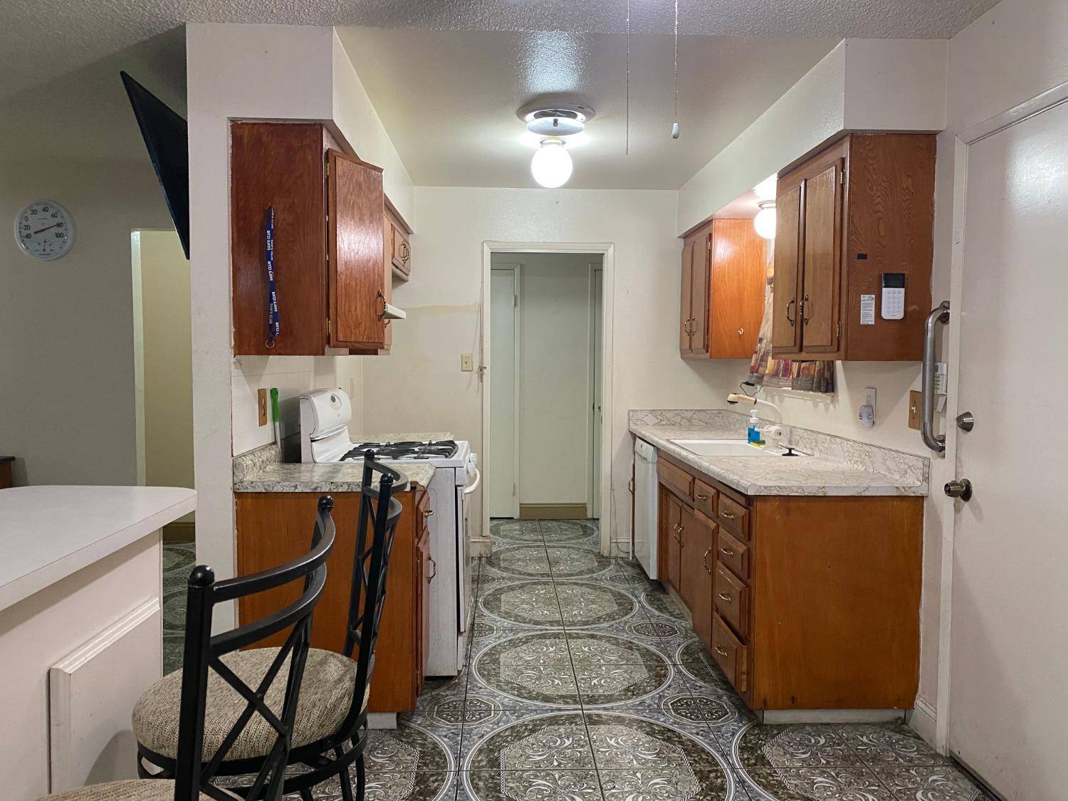 Olivehurst, CA 95961,1577 Catalpa ST