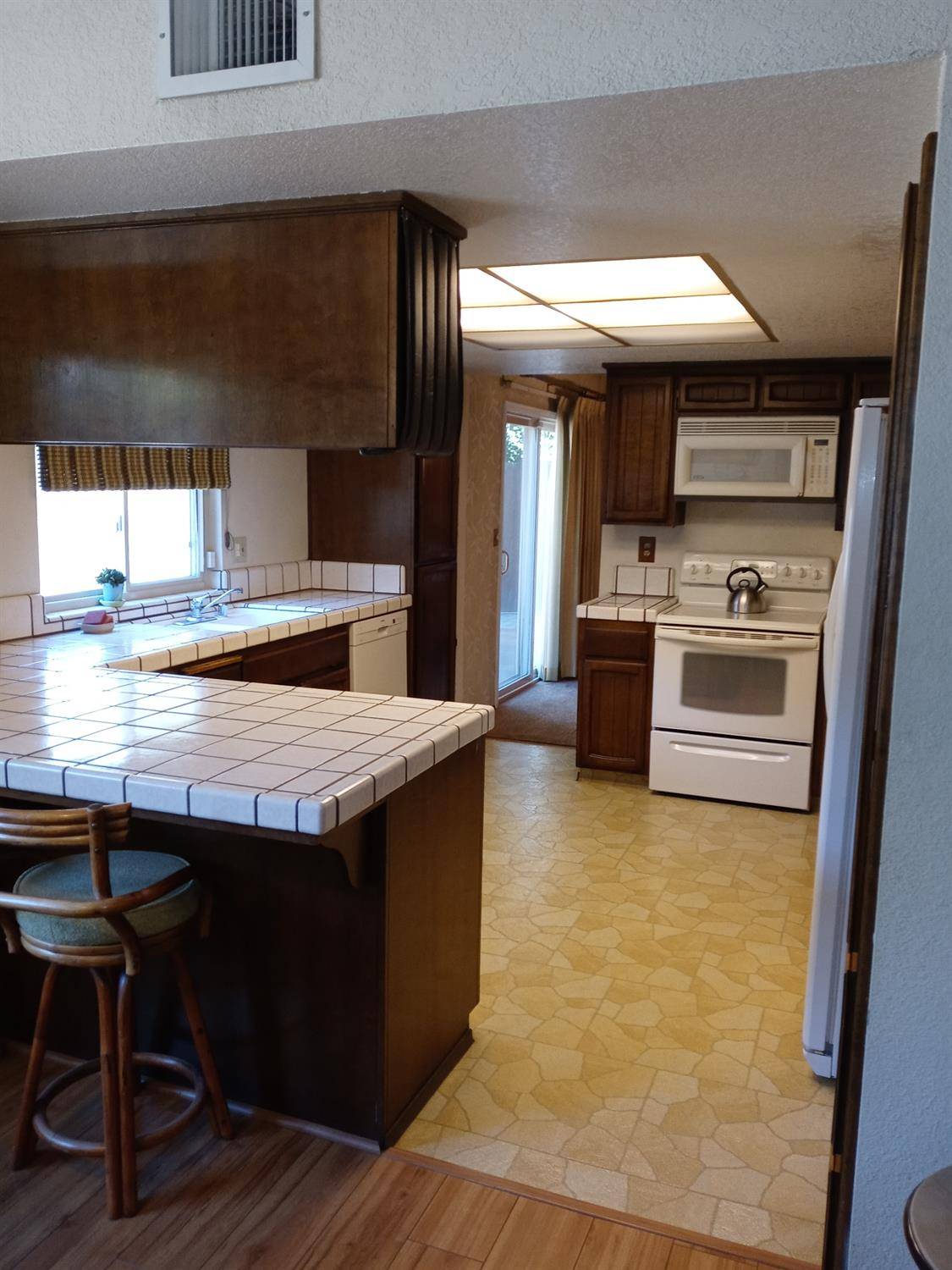 Citrus Heights, CA 95621,7413 Knudsen WAY