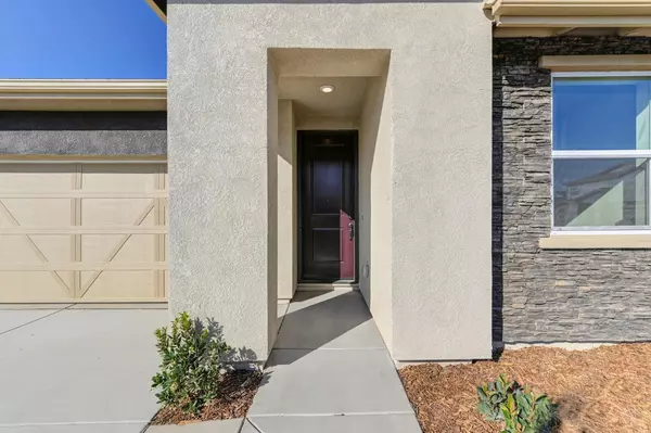 Roseville, CA 95747,2137 Borealis CIR