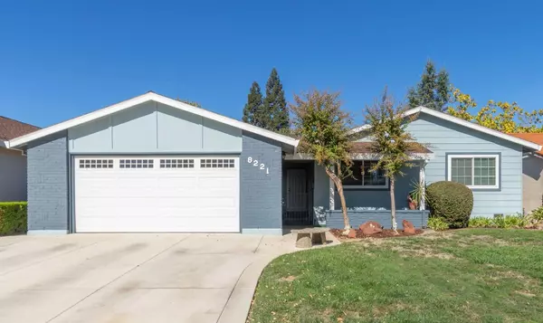 8221 Cedar Crest WAY, Sacramento, CA 95826