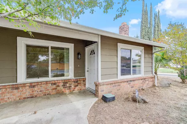 Sacramento, CA 95826,8749 Grayling WAY
