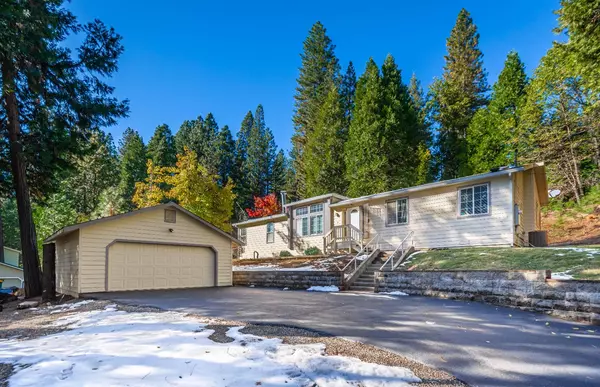 Pollock Pines, CA 95726,6141 Salmon WAY