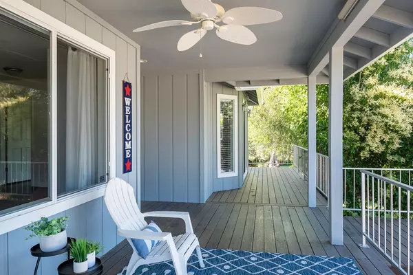 19168 Wildflower DR, Penn Valley, CA 95946