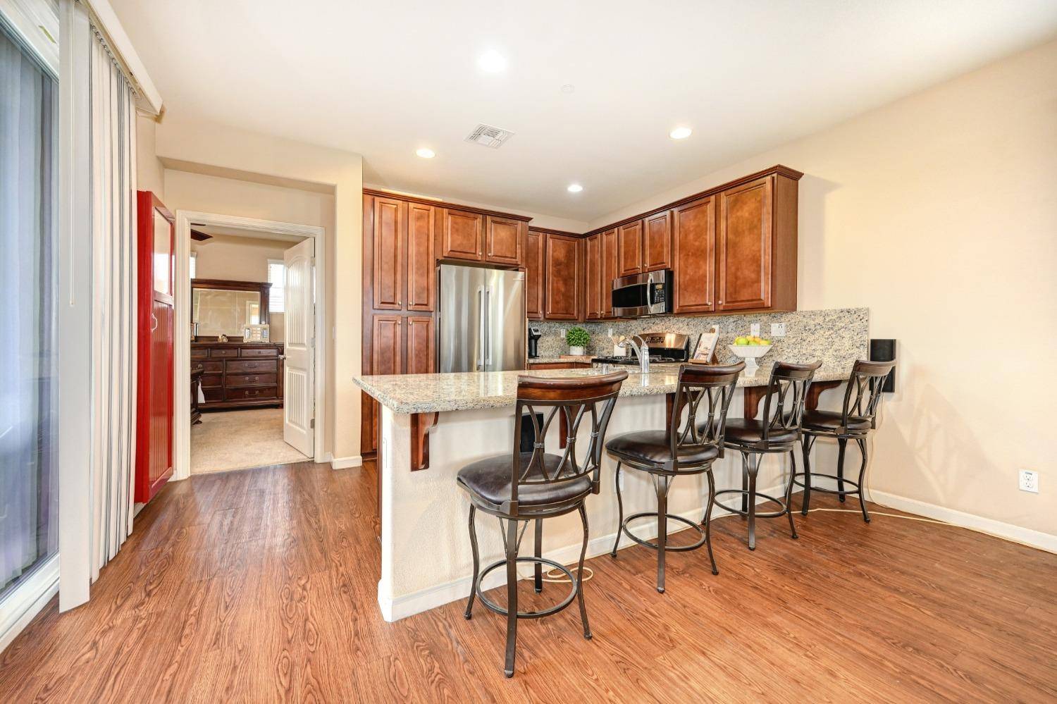 Roseville, CA 95747,2522 Pleasant Grove BLVD
