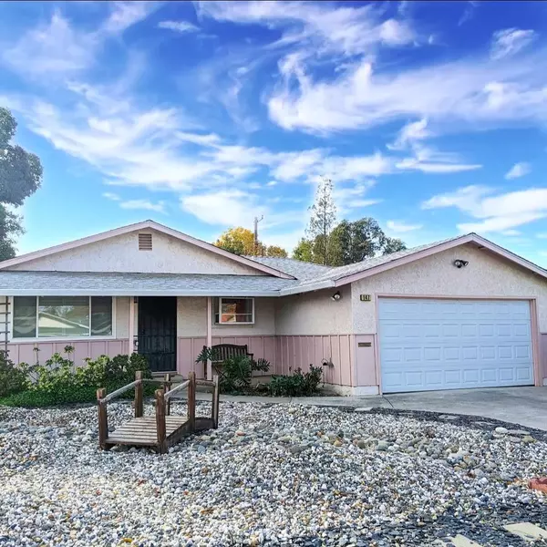 147 W Woodland AVE, Woodland, CA 95695