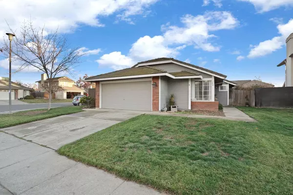 Galt, CA 95632,790 Cobble Hill WAY