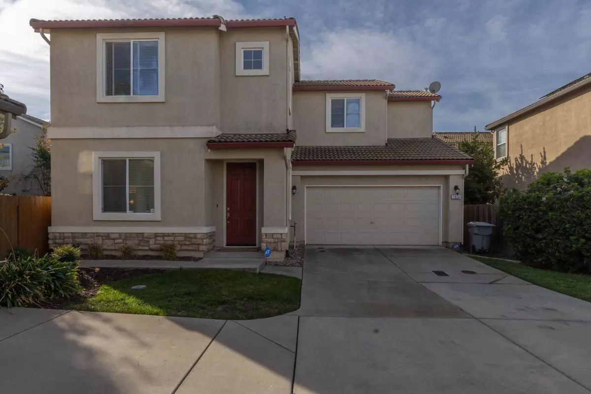 West Sacramento, CA 95691,2839 Crested ST