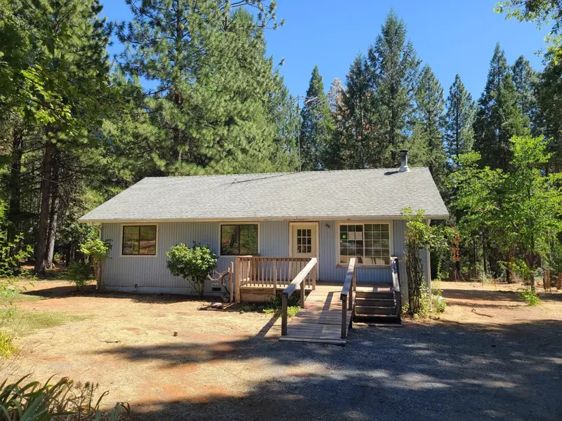 3920 Volcanoville RD, Georgetown, CA 95634