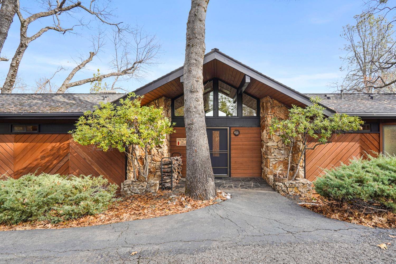 Placerville, CA 95667,1919 Country Club DR