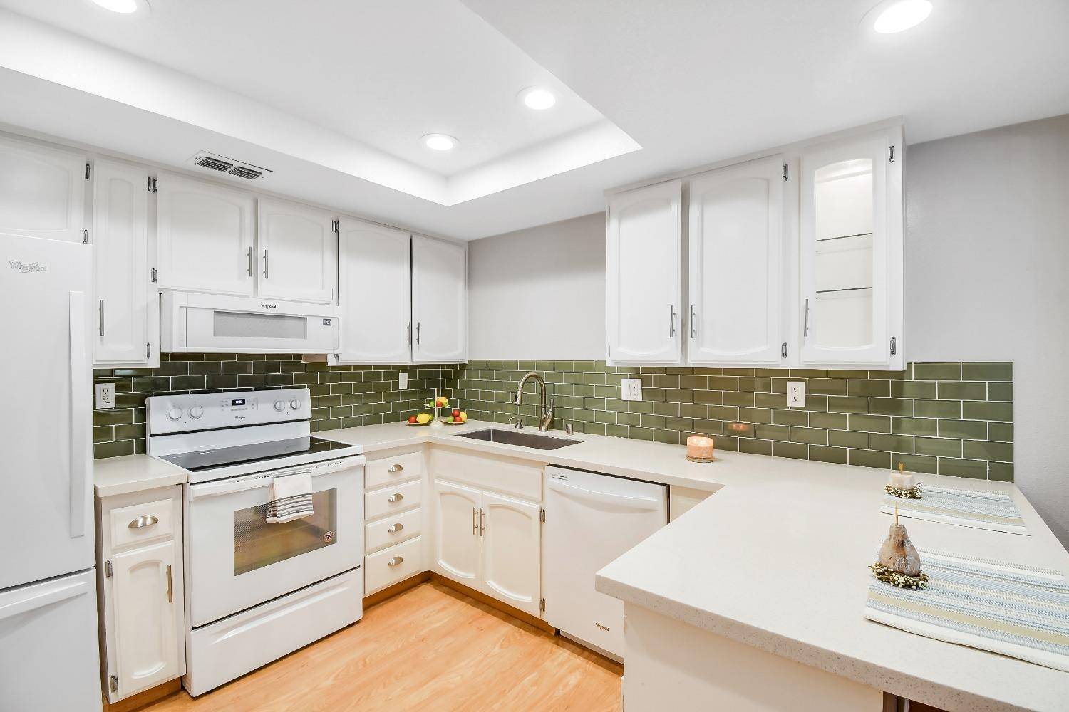 Citrus Heights, CA 95621,6437 Montez CT