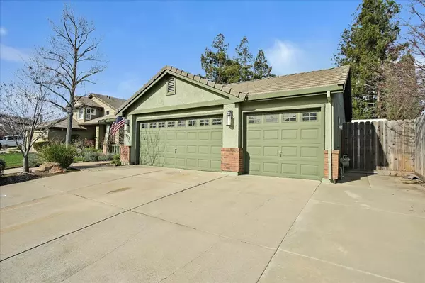 Galt, CA 95632,922 Wildginger CT