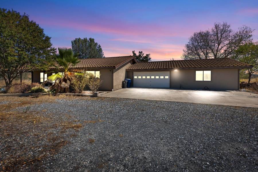 6151 Riata WAY, Angels Camp, CA 95222