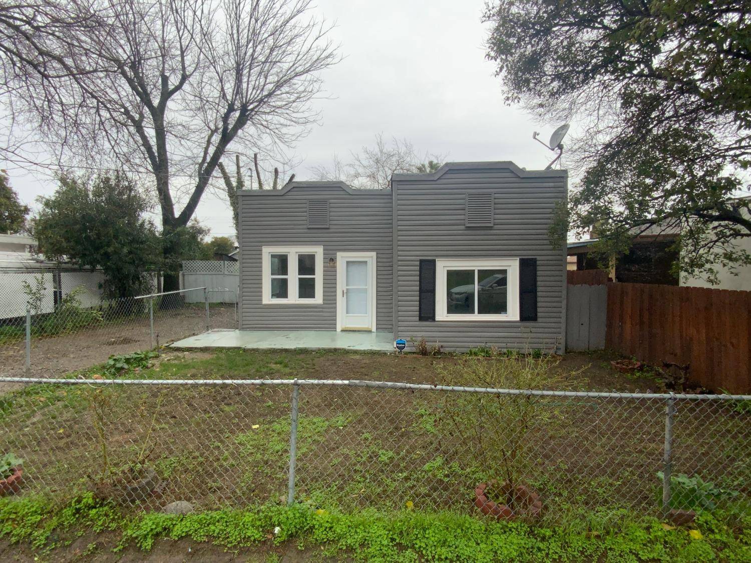 1829 Auto AVE, Stockton, CA 95205